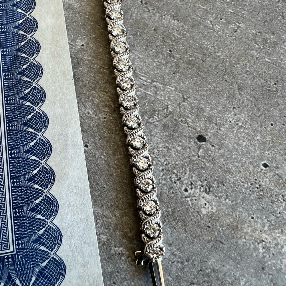 14kt white gold 4.00cts diamond bracelet
